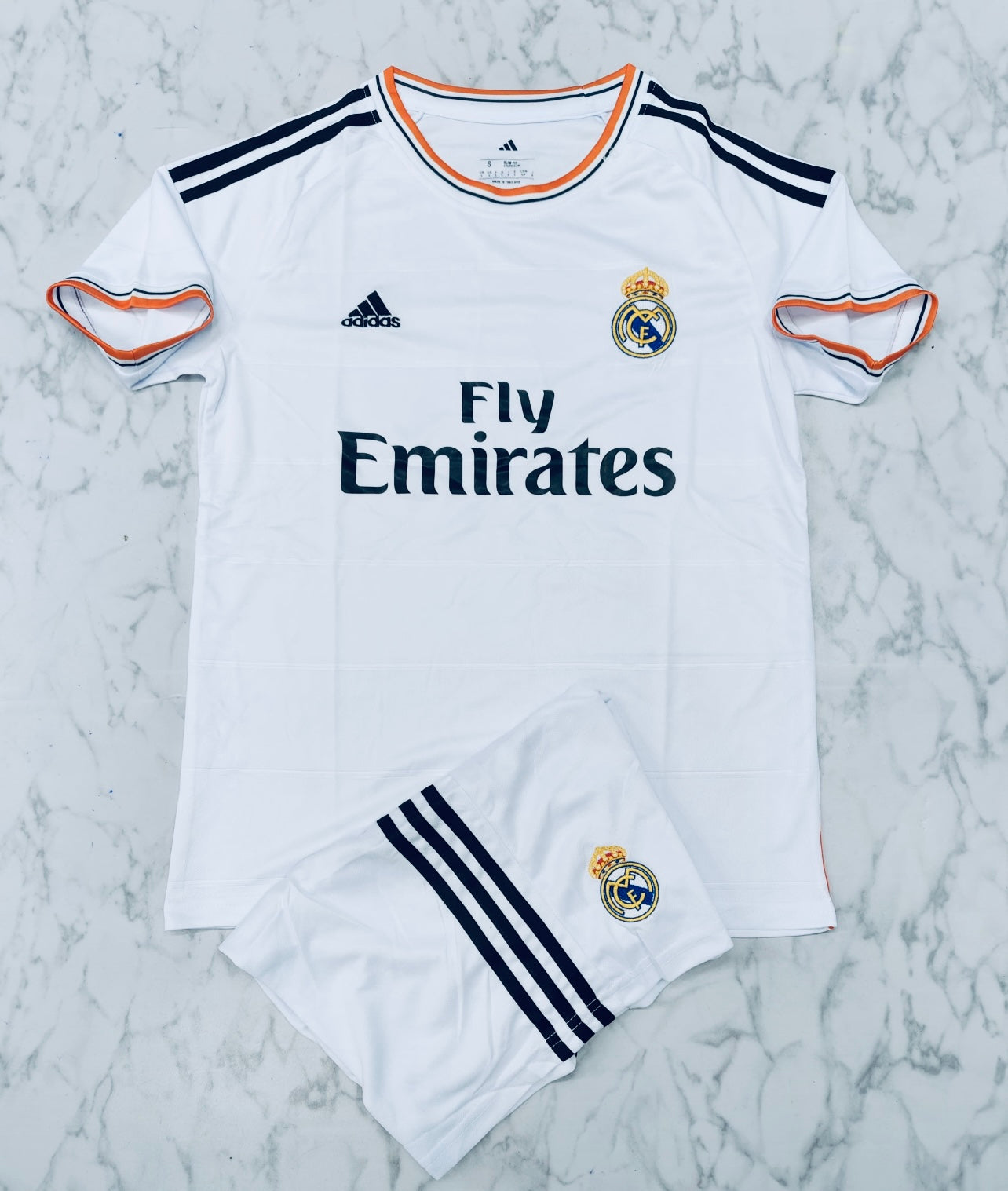 Real Madrid - 2013/14 Retro Jersey Kit