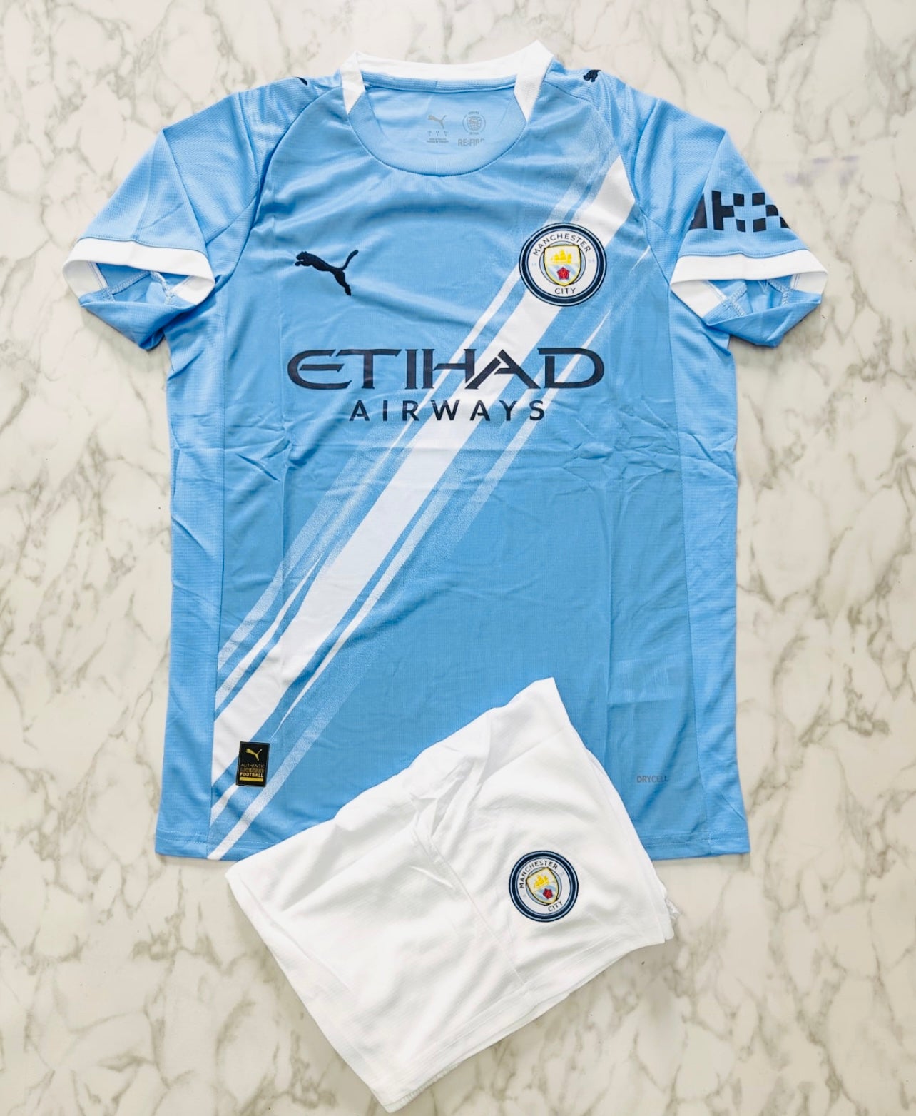 Man City - 2025/26 Home Jersey Kit