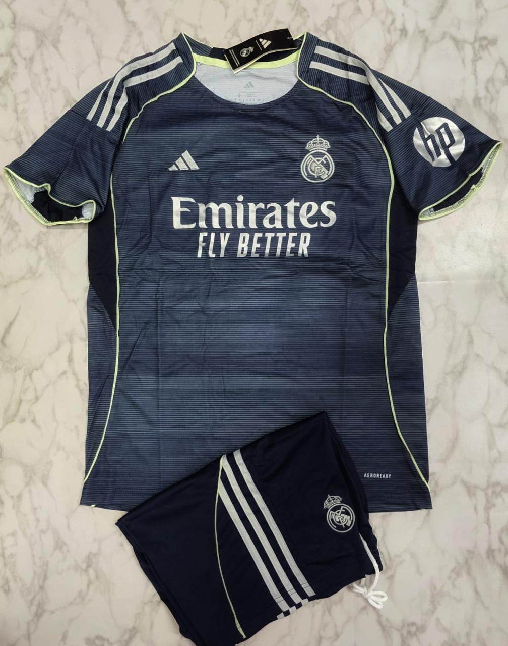 Real Madrid 2025/26 - Away Jersey Kit