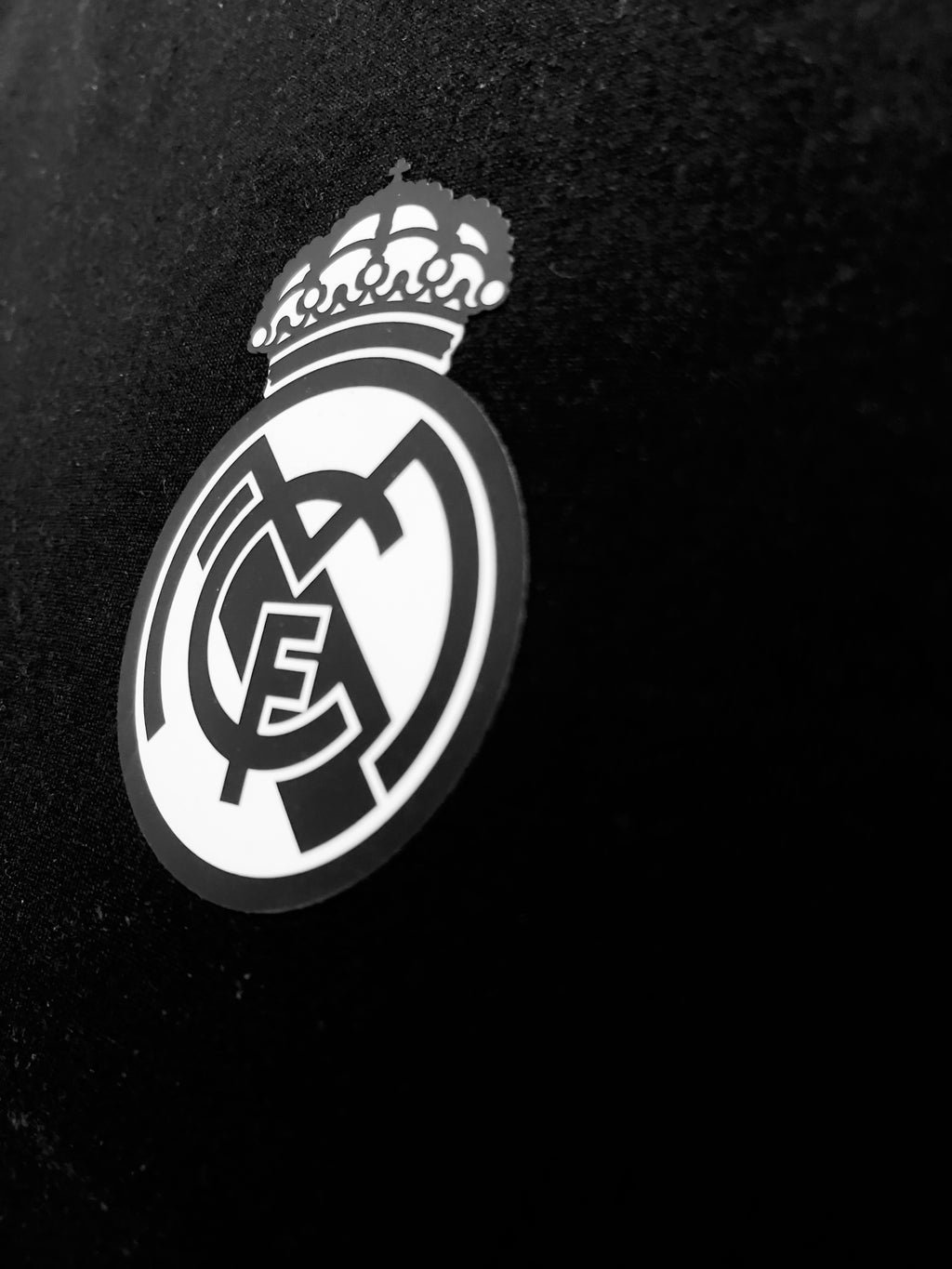 Real Madrid “Black Hoodie” - Relaxed Fit - Unisex